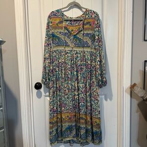 This that Beautiful Floral Multicolor Dress with Peacocks Size XL